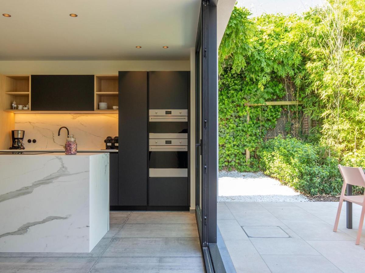 Luxury Holiday Home In Kortrijk With Wellness Exterior foto